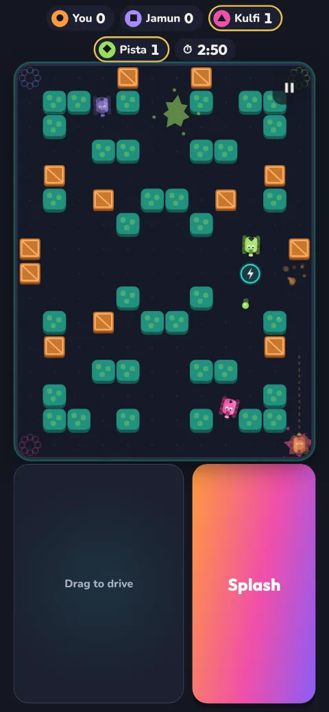 A Gully Tanks battle on a phone, with four toy tanks in a hedge maze and the steering pad and Splash button below